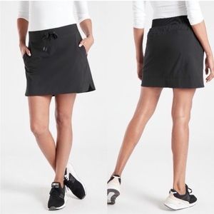 Athleta Midtown Skort Black Size 10